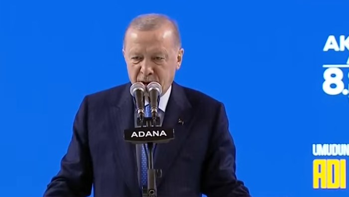 Cumhurbaşkanı Erdoğan'dan Özgür Özel'e kırmızı kart yanıtı