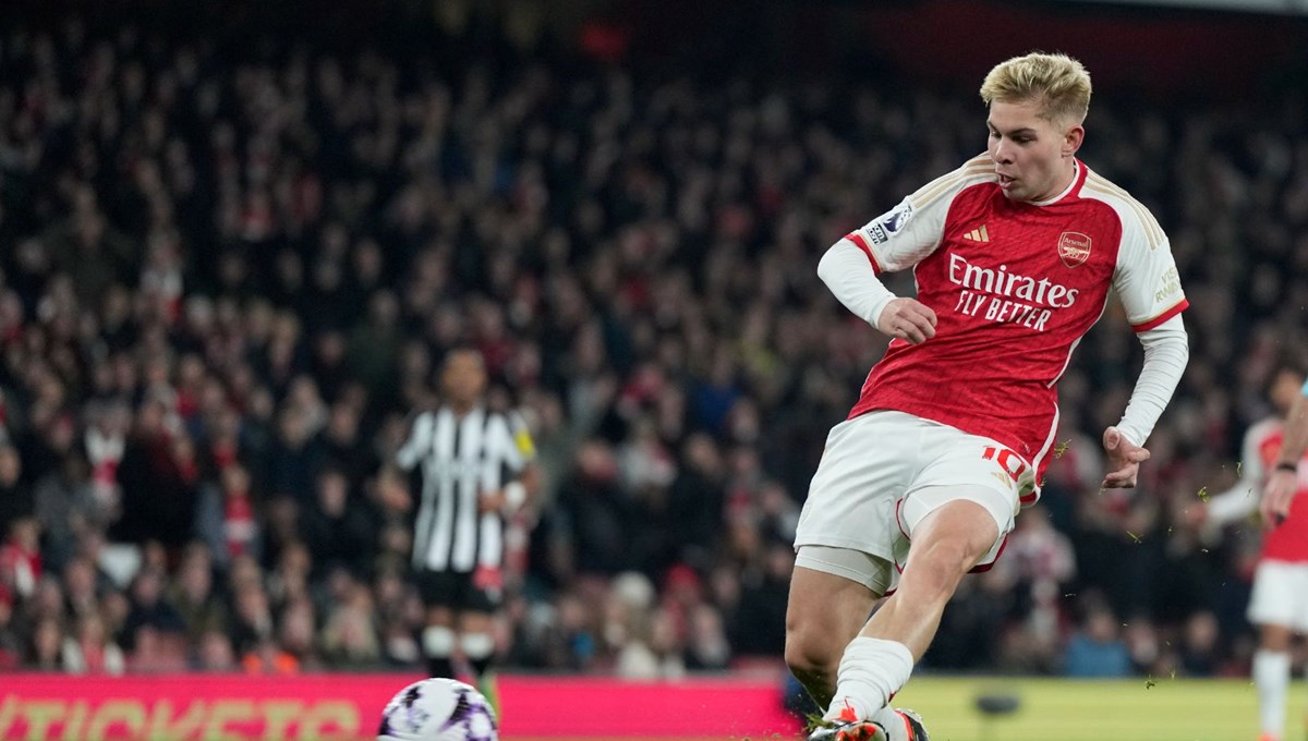 Fulham, Arsenal'dan Emile Smith Rowe'u transfer etti Fulham, Arsenal'dan Emile Smith Rowe'u transfer etti