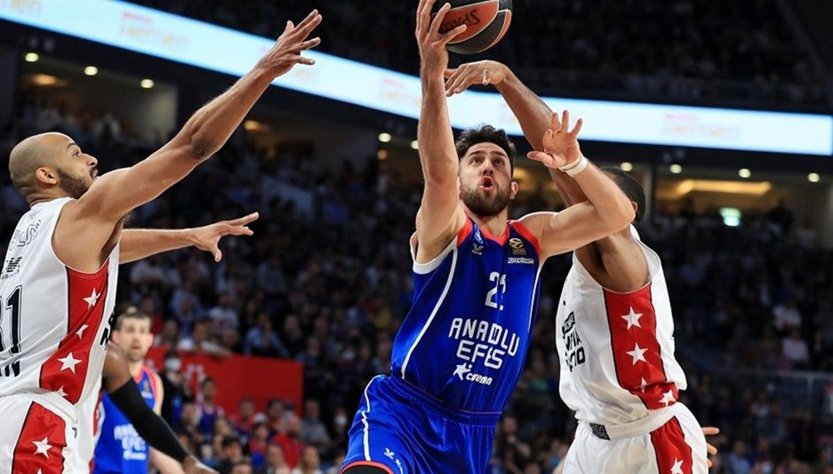 SON DAKİKA: Anadolu Efes Euroleague'de Final Four'a yükseldi