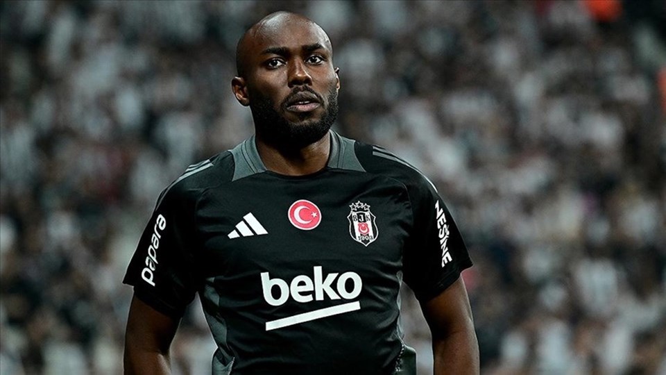 Hocasıyla kavga etmişti: Süper Lig'e geliyor - 1