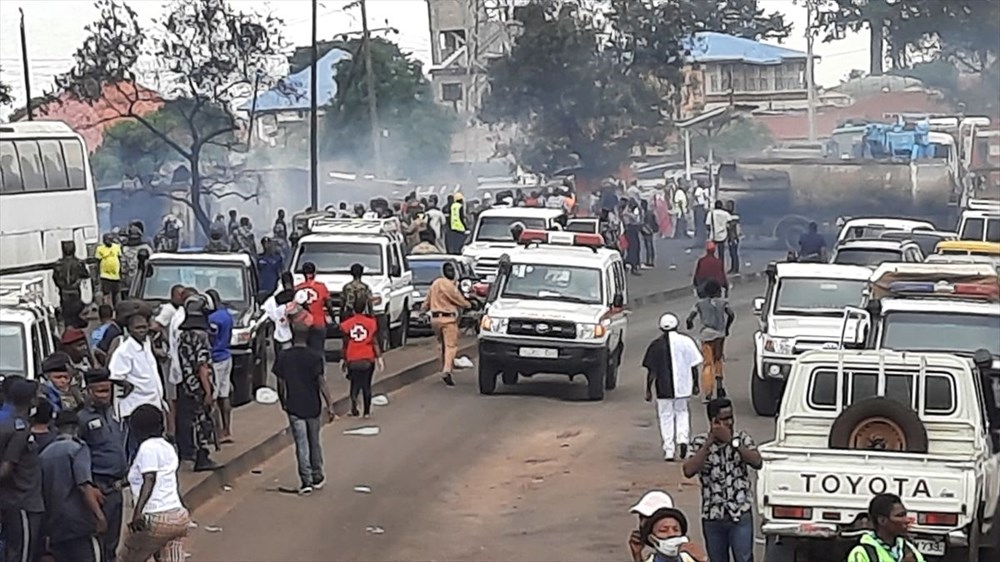 Sierra Leone'de yakıt tankeri patladı: 92 kişi hayatını kaybetti - 11