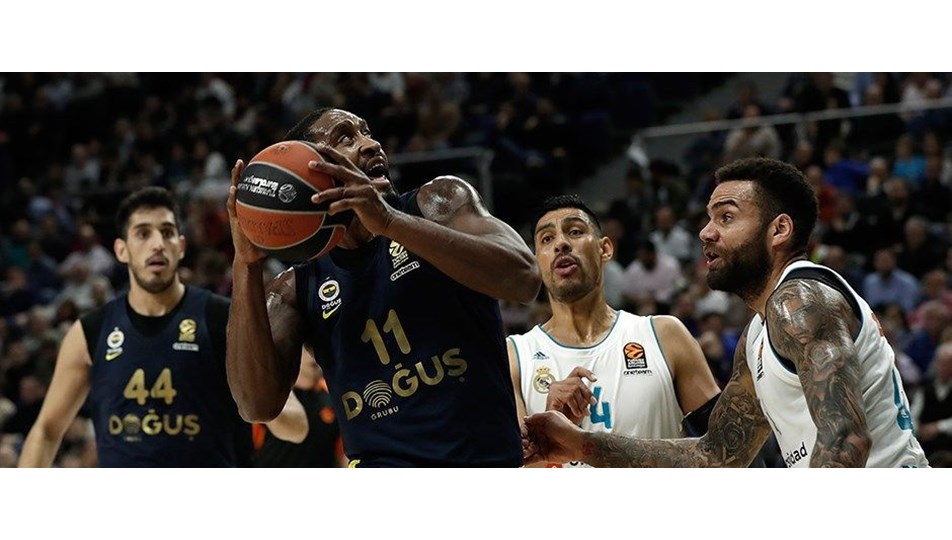 İspanya'da Fenerbahçe Doğuş 'Real'itesi!