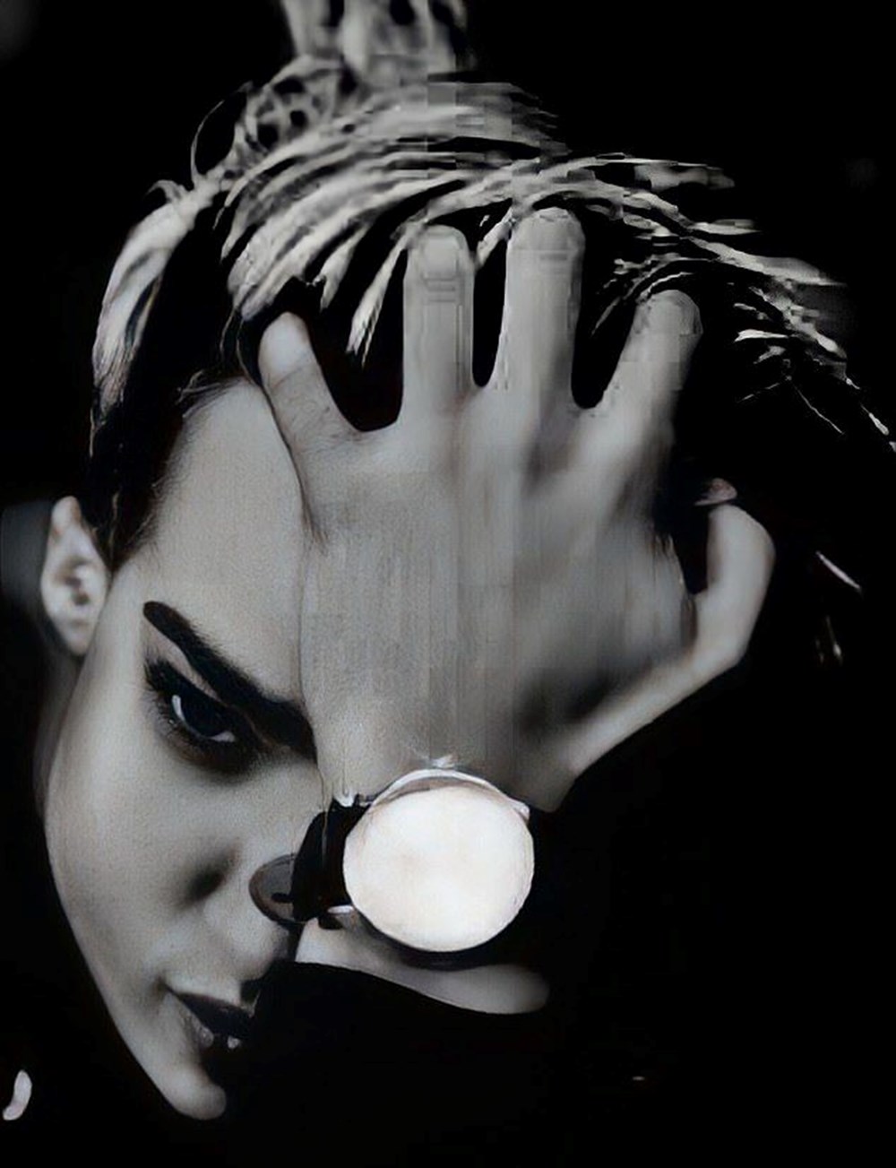 Genç oyuncu BTS grubunun K-pop yıldızına benzemeye çalışırken hayatını kaybetti - 4