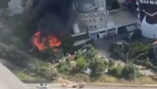 Kağıthane'de yangın