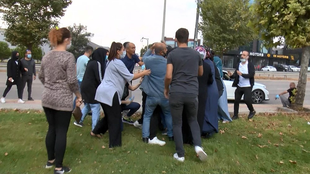 Keşif sırasında kadın sürücüye saldırdılar, polis biber gazıyla müdahale etti - 8