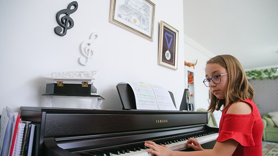 Piyanonun parlak çocuğu Nisan Öksüz yeni başarılar peşinde - 2