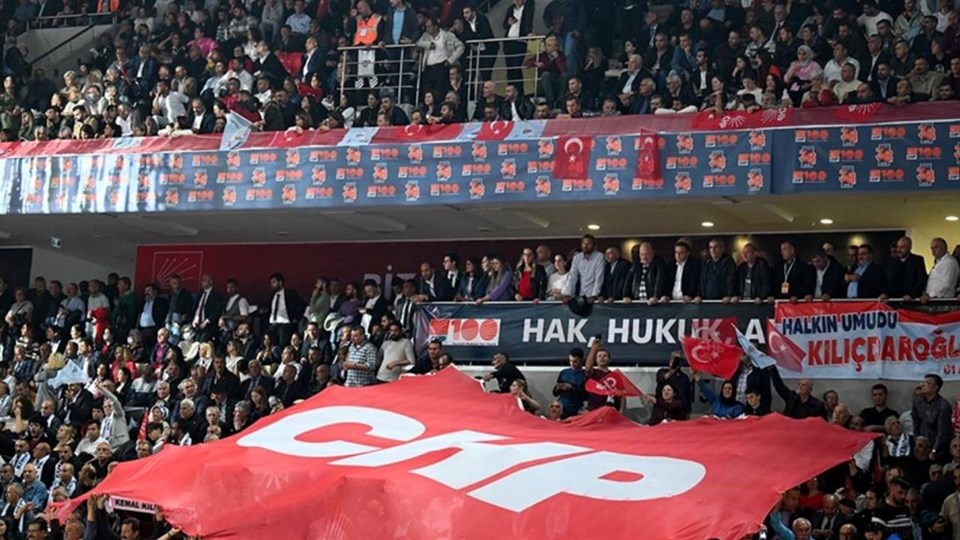 CHP'de tartışmalar alevlendi: Son iki yılda neden üçüncü kurultay? - 2