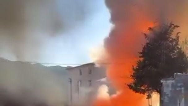 Şırnak'ta petrol borusu alev aldı