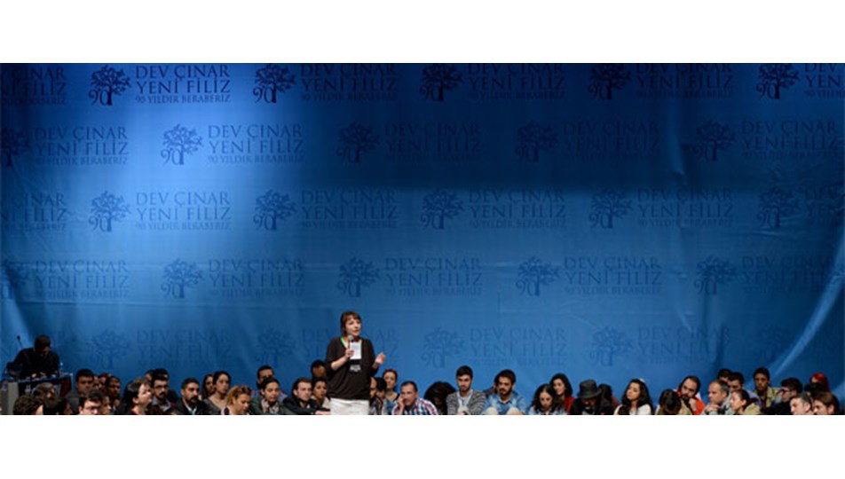 Gençlerden CHP’den forum