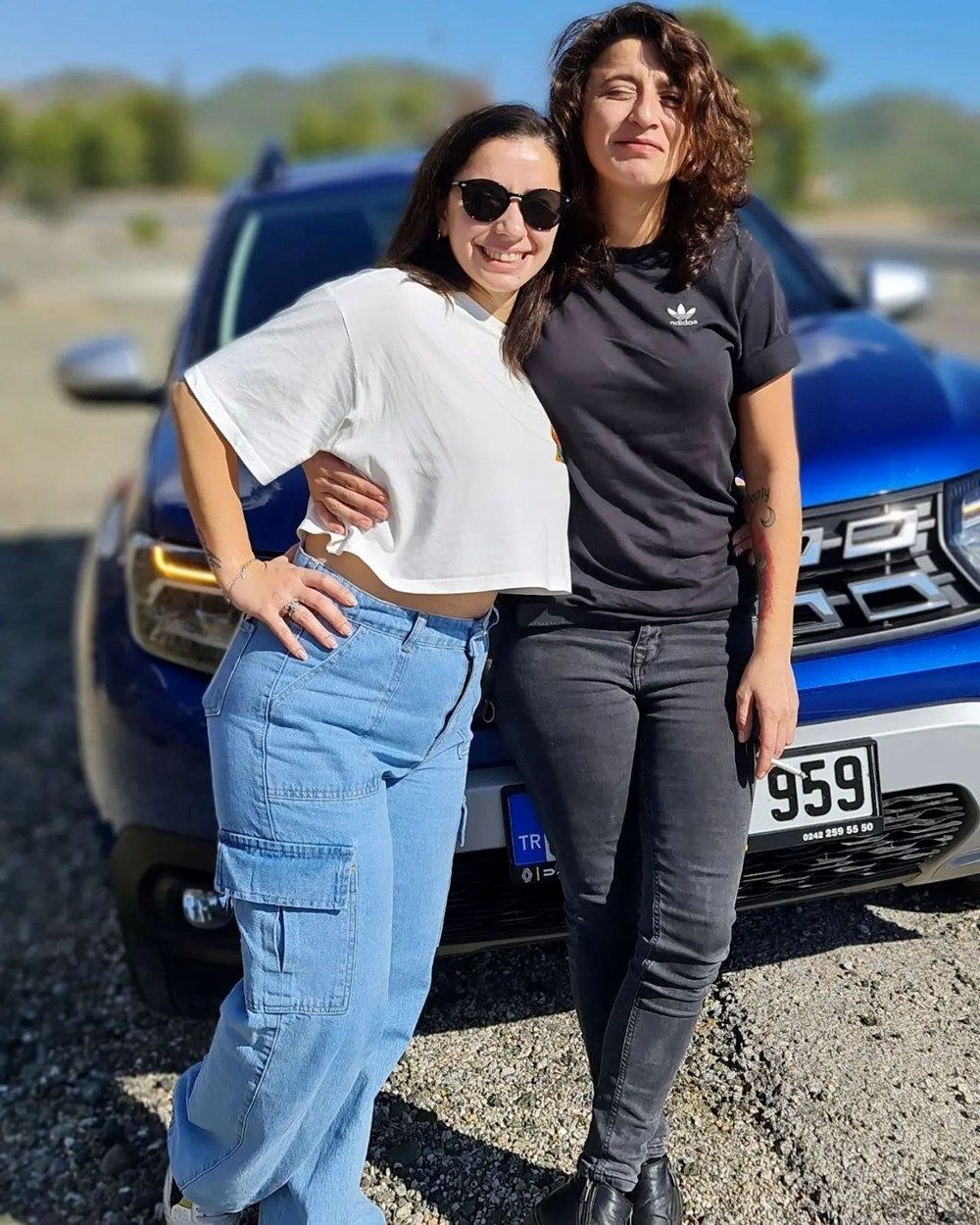 Metin Akpınar'ın kızı Duygu Nebioğlu: Eşinden dolayı benimle gizli görüşüyordu - 6