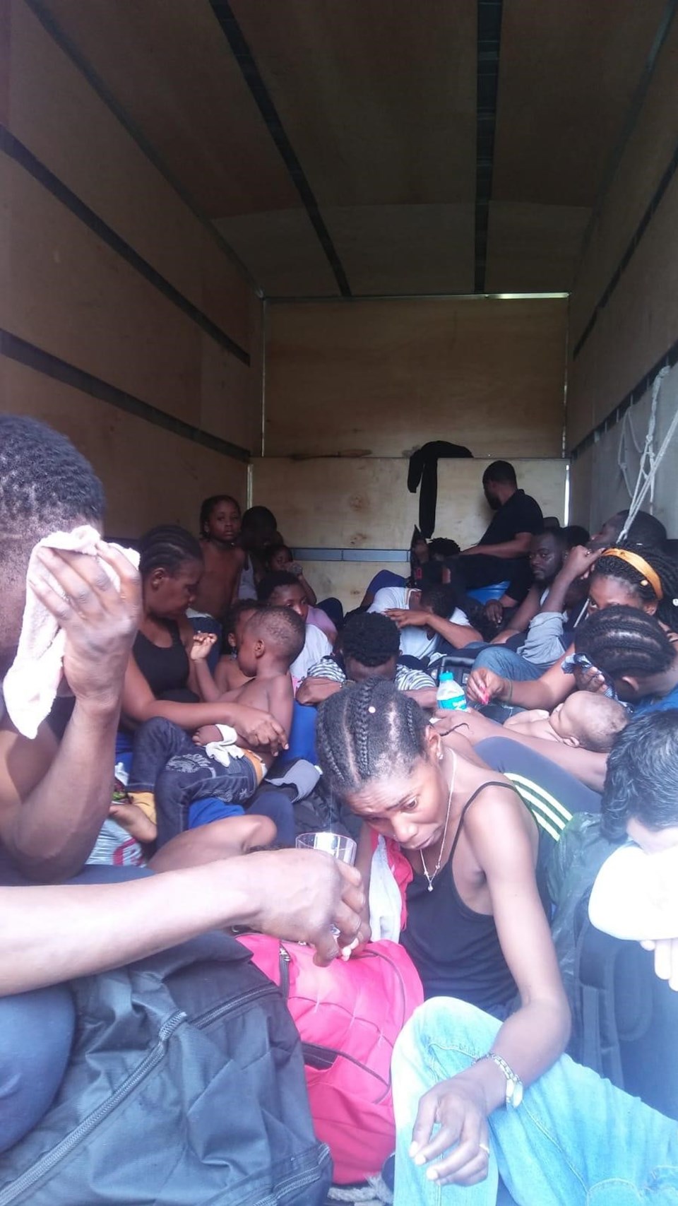 Kocaeli'de 35 kaçak göçmen yakalandı - 1