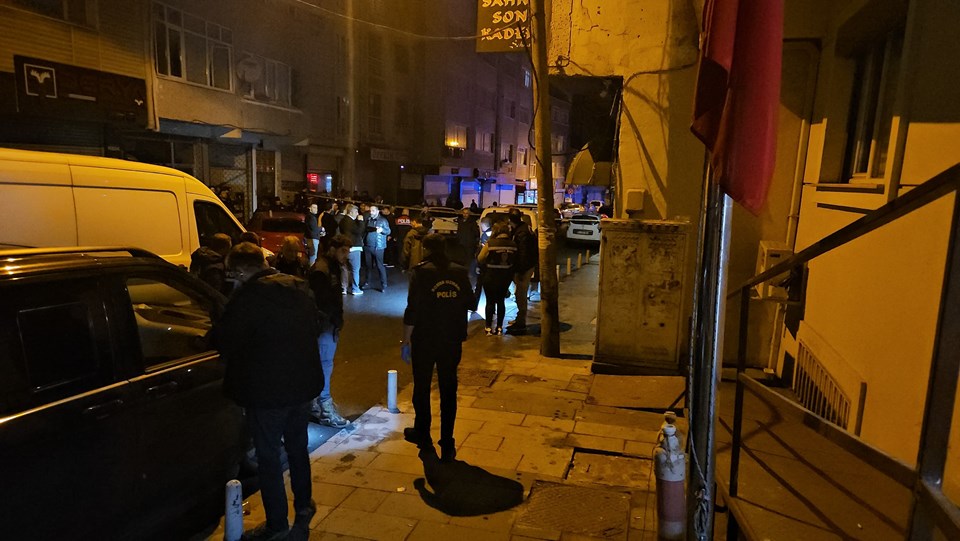 Eğlence mekanına el bombalı saldırı: 3'ü ağır 7 yaralı - 1