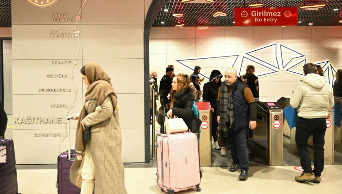 İstanbul'da Bakanlığın bu yıl hizmete açtığı metroları 900 binden fazla kişi kullandı