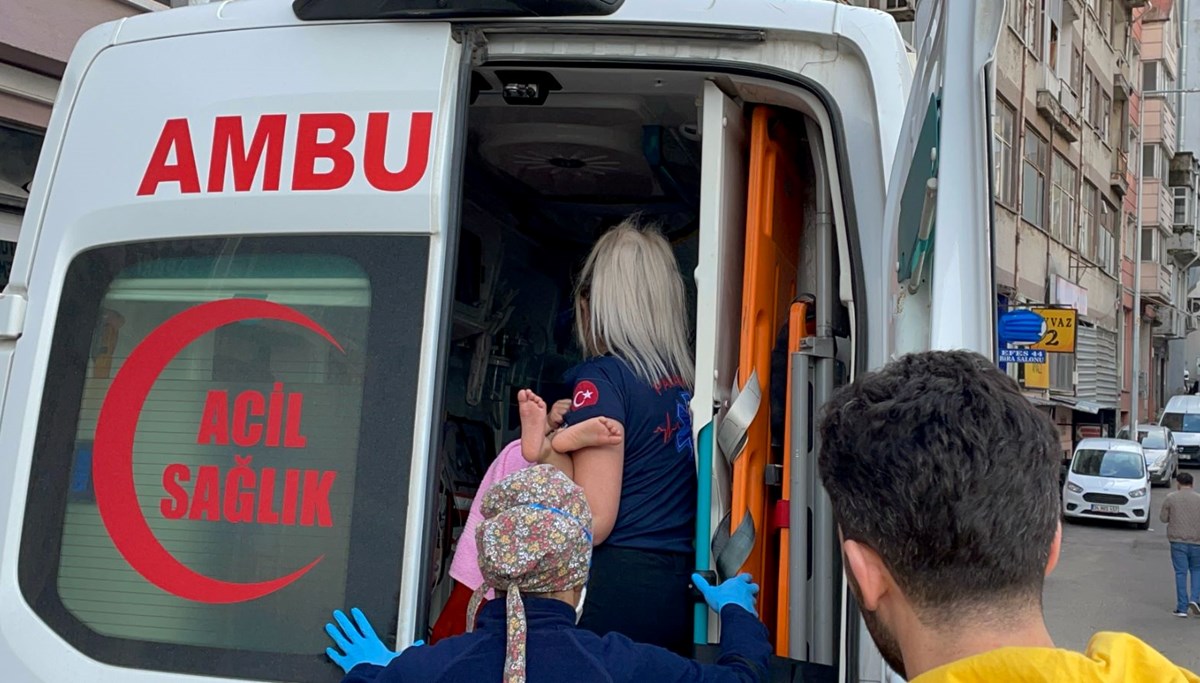 Tekirdağ'da 3.'üncü kattan düşen bebek ölümden döndü Tekirdağ'da 3.'üncü kattan düşen bebek ölümden döndü