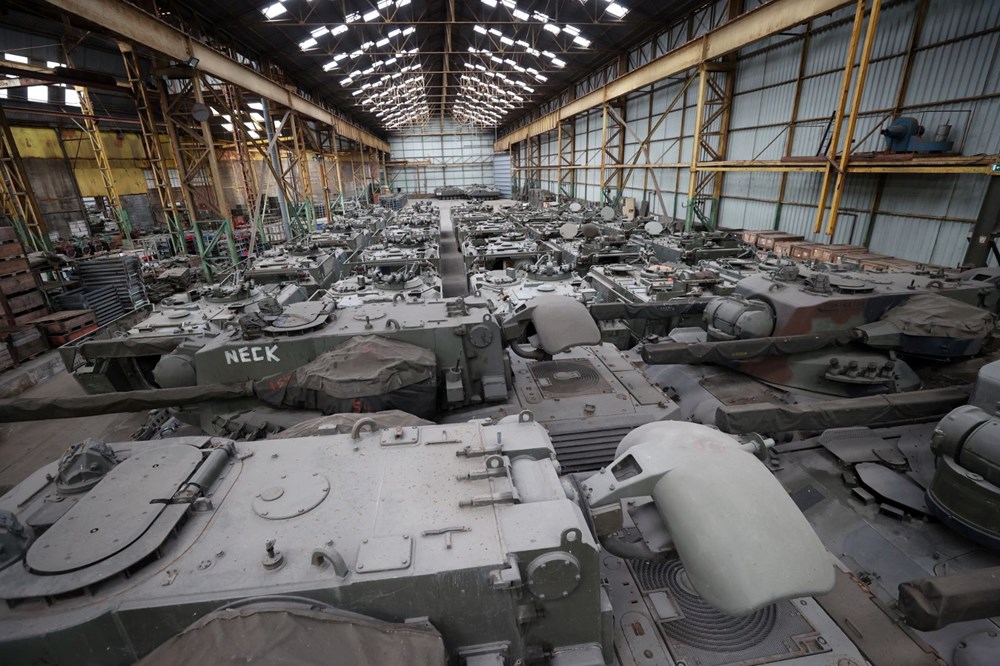 Emekli tanklar kıymete bindi - 10 bin euroya aldı 500 bine satacak - 10