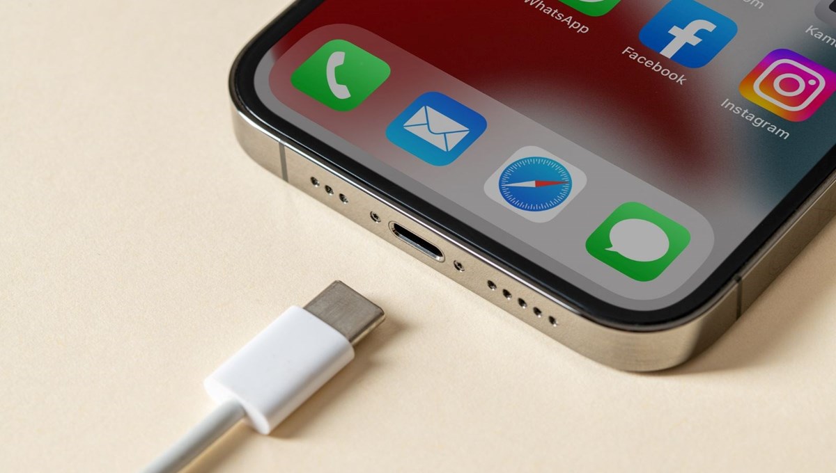 iPhone 15 serisiyle birlikte pil ömrü iki katına çıktı iPhone 15 serisiyle birlikte pil ömrü iki katına çıktı