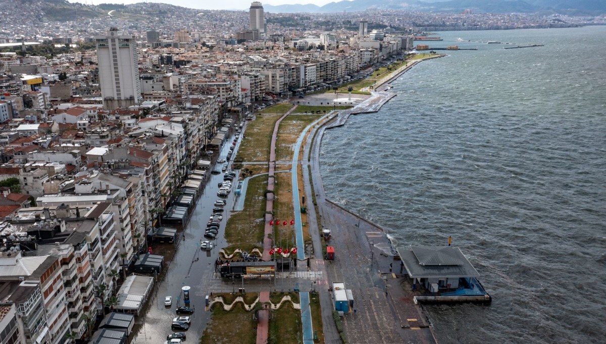 Ekimde 5, kasımda 223 kilogram: İzmir’de 22 yılın rekoru kırıldı Ekimde 5, kasımda 223 kilogram: İzmir’de 22 yılın rekoru kırıldı