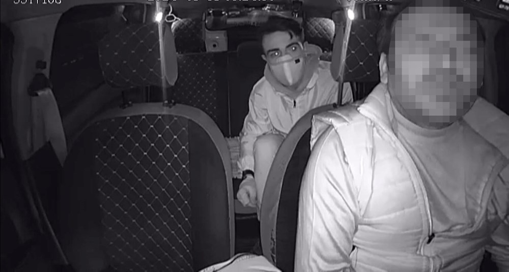 Üşümesin diye aldığı yolcu tarafından vurulan taksici yaşamını yitirdi - 1