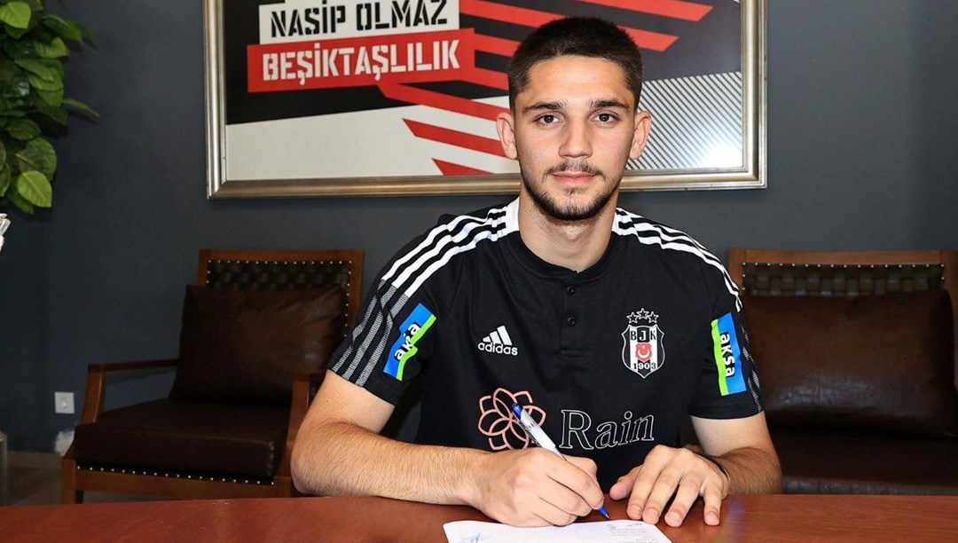 Beşiktaş, Besar Gudjufi'nin FC Shkupi'ye transfer olduğunu açıkladı