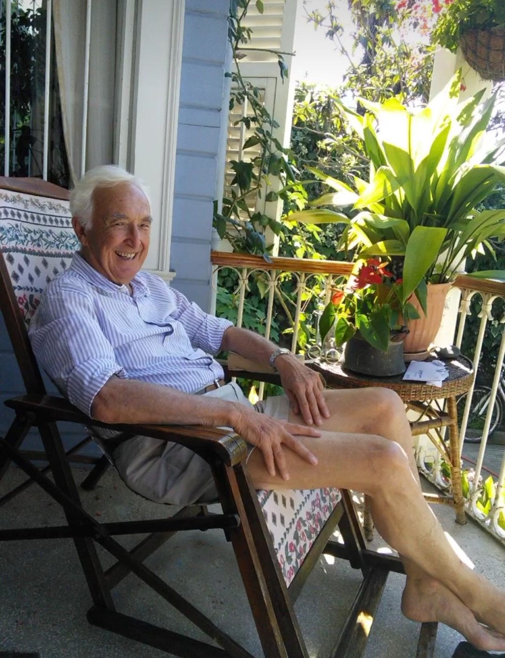 Korhan
Berzeg ile babasının ortak kaderi: 84 yıl önce yaşamını yitiren baba Berzeg’in de mezarında vücut bütünlüğü yok - 4