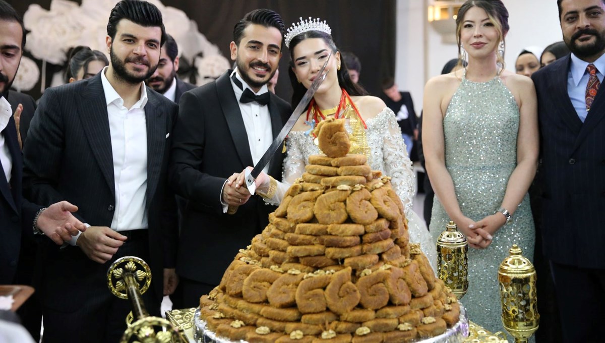 Pasta yerine burma kadayıf kesti