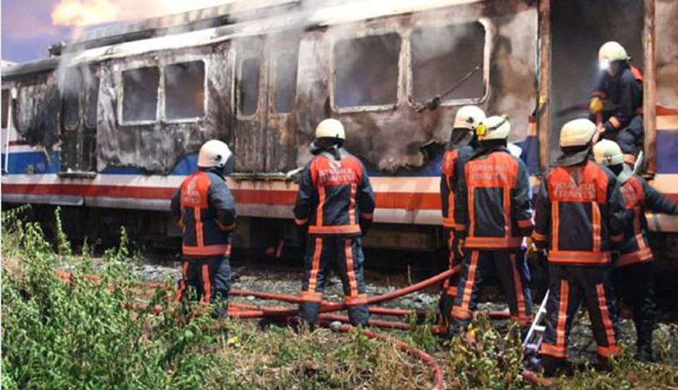 Haydarpaşa’daki vagonda yangın  - 1