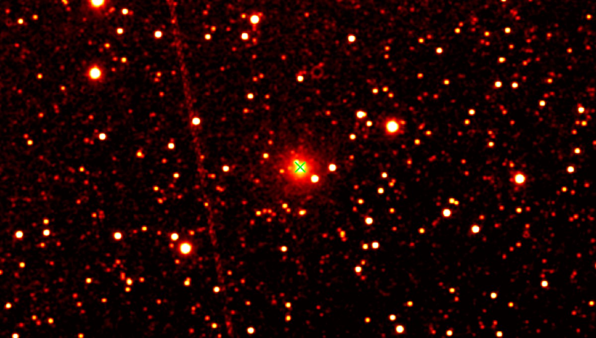 Uzayda dev ziyaretçi aylar önce de görülmüş