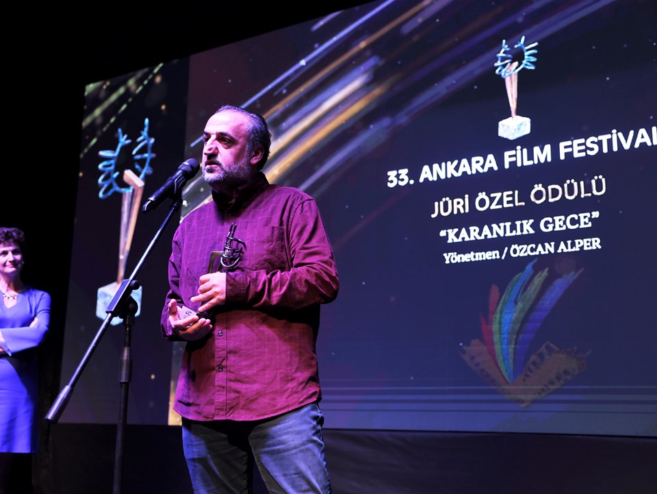 33. Ankara Film Festivali’nde ödüller verildi: Ödüllere Kurak Günler ve Karanlık Gece damgası - 1