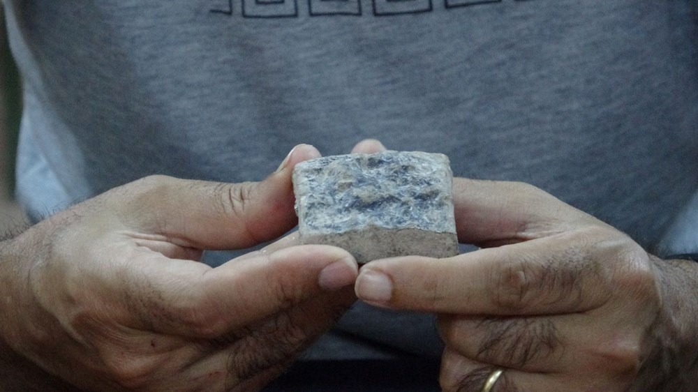 Assos Antik Kenti'ne ait 2 bin 300 yıllık ağırlık birimi bulundu - 1