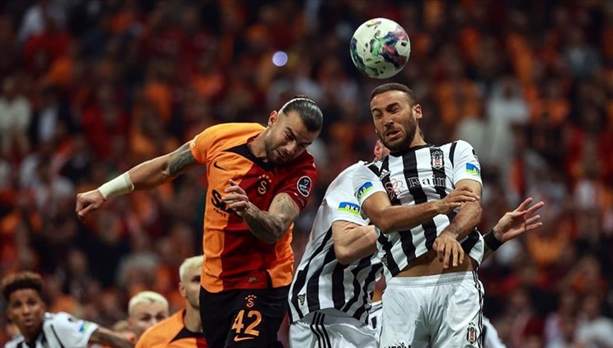 Süper Lig'de derbi günü: Galatasaray ve Beşiktaş'ın 11'leri belli oldu