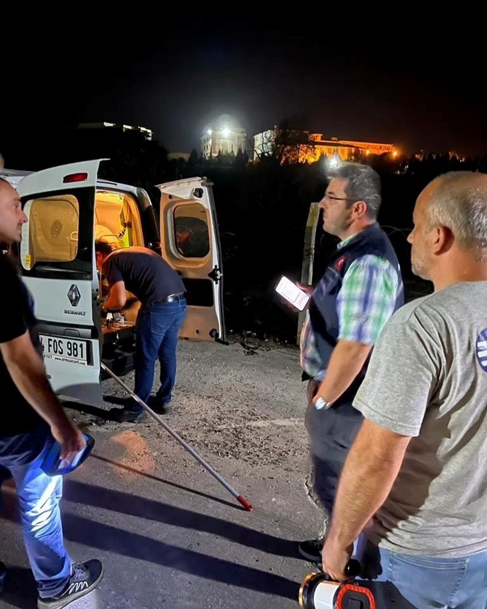 Kötü koku ekipleri alarma geçirdi - 4