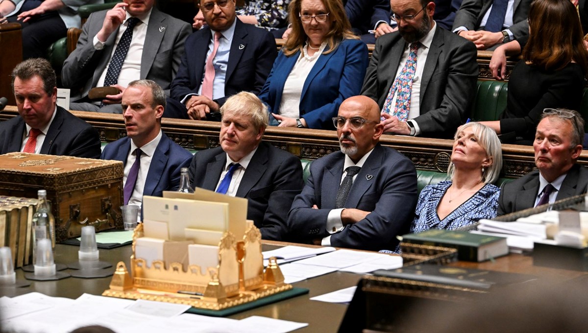 İngiltere Başbakanı Johnson’ın istifa edeceği açıklandı