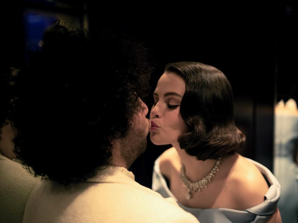 Selena Gomez aşka geldi: Seni hak edecek ne yaptım bilmiyorum - 3