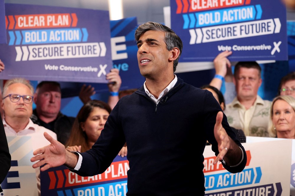 İngiltere sandık başında: Halk Muhafazakârları göndermeye hazırlanıyor - 3