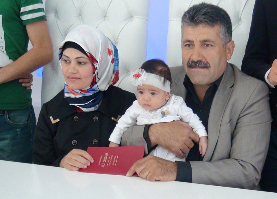 Hem kendi hem 2 oğlu Suriyeliler'le evlendi - 3