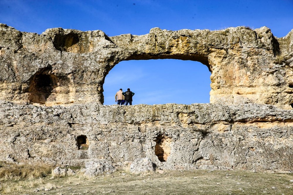 Yıllara meydan okuyan Eğil Kalesi ve kral mezarları UNESCO yolunda - 5