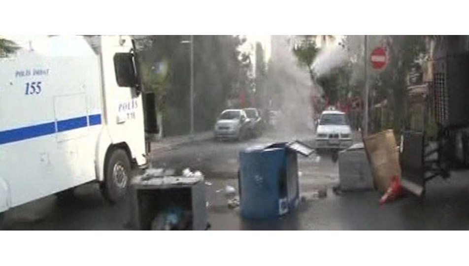 Mecidiyeköy'de polis müdahalesi