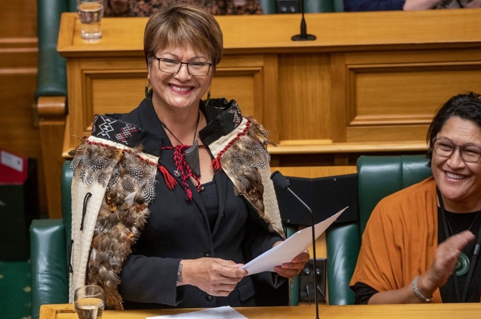 Yeni Zelanda'da ilk kez kadın milletvekili sayısı erkekleri geçti - 1