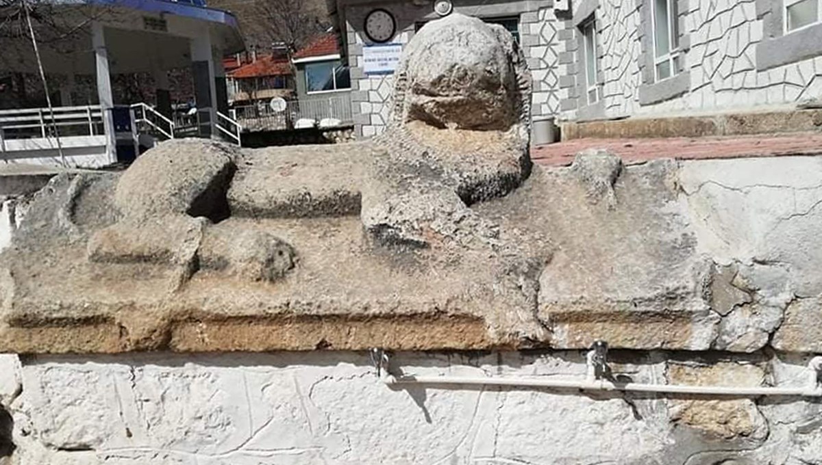 Roma duvarına plastik çeşmeyle gündeme gelen mahallede 25 eser tespit edildi Roma duvarına plastik çeşmeyle gündeme gelen mahallede 25 eser tespit edildi