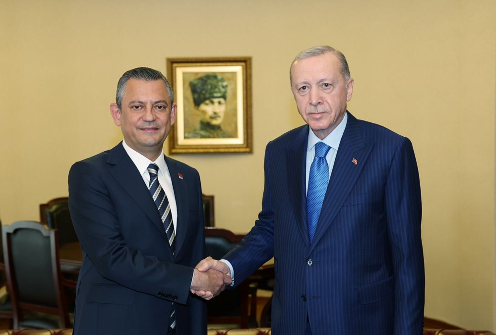 Cumhurbaşkanı Erdoğan, 18 yıl sonra CHP Genel Merkezi'nde | Erdoğan-Özel görüşmesi başladı - 15