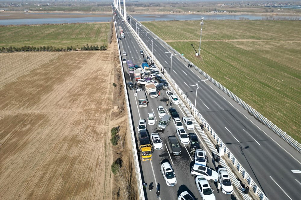 Can pazarı: 200'den fazla araç birbirine girdi - 4