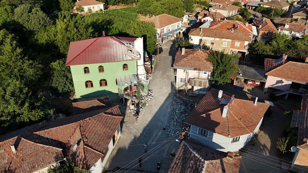 Transfer fayı tehdidi! Balıkesir depreminden sonra iki ilçeye işaret etti - 5