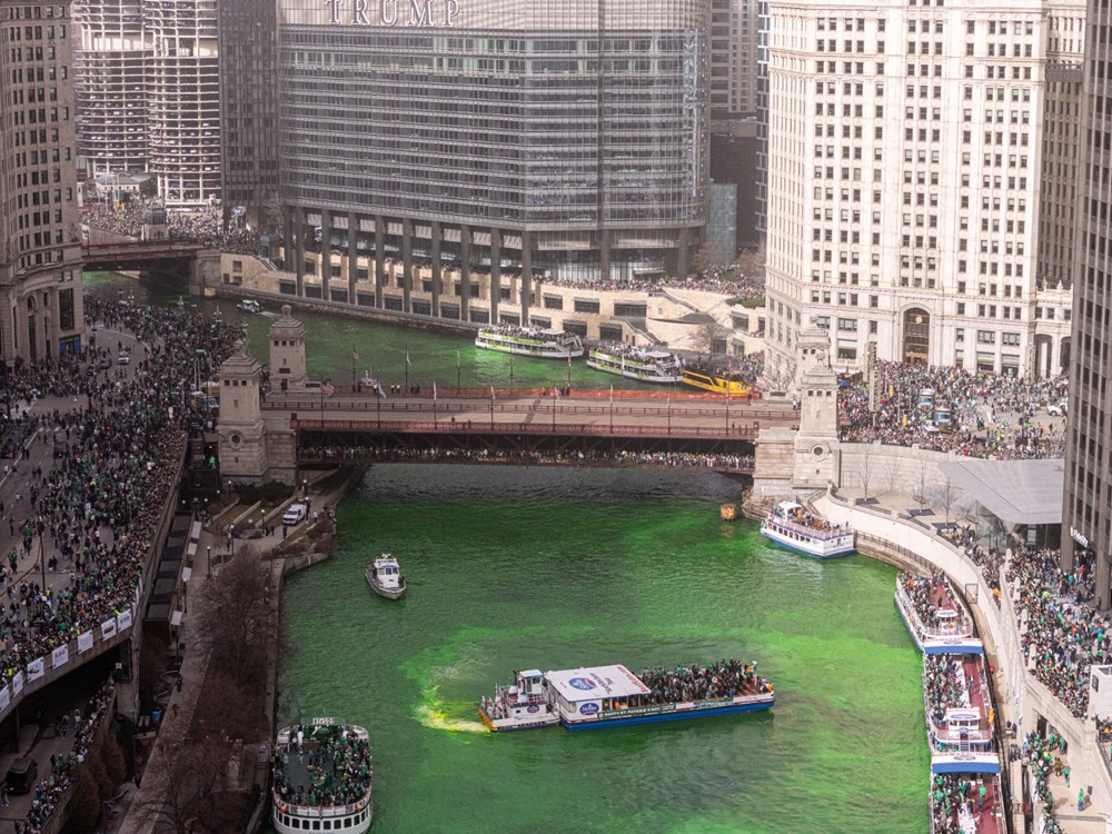 ABD'de Aziz Patrick Günü coşkusu: Chicago Nehri yeşile büründü 75 JiwAKO5o 0iZn4s8646XQw