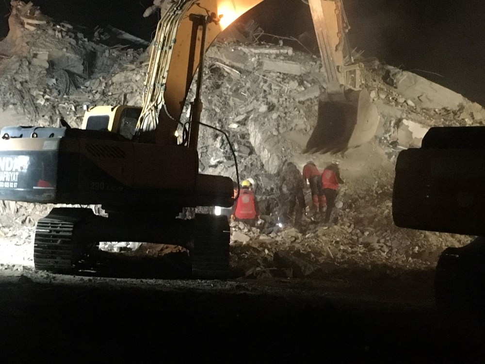 Depremde yıkılan Emre Apartmanı'nın kesilen kolon nedeniyle mahkemelik olduğu ortaya çıktı - 8