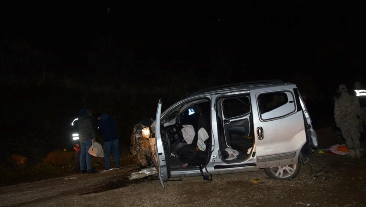 Şanlıurfa'da feci kaza: 2 ölü, 6 yaralı