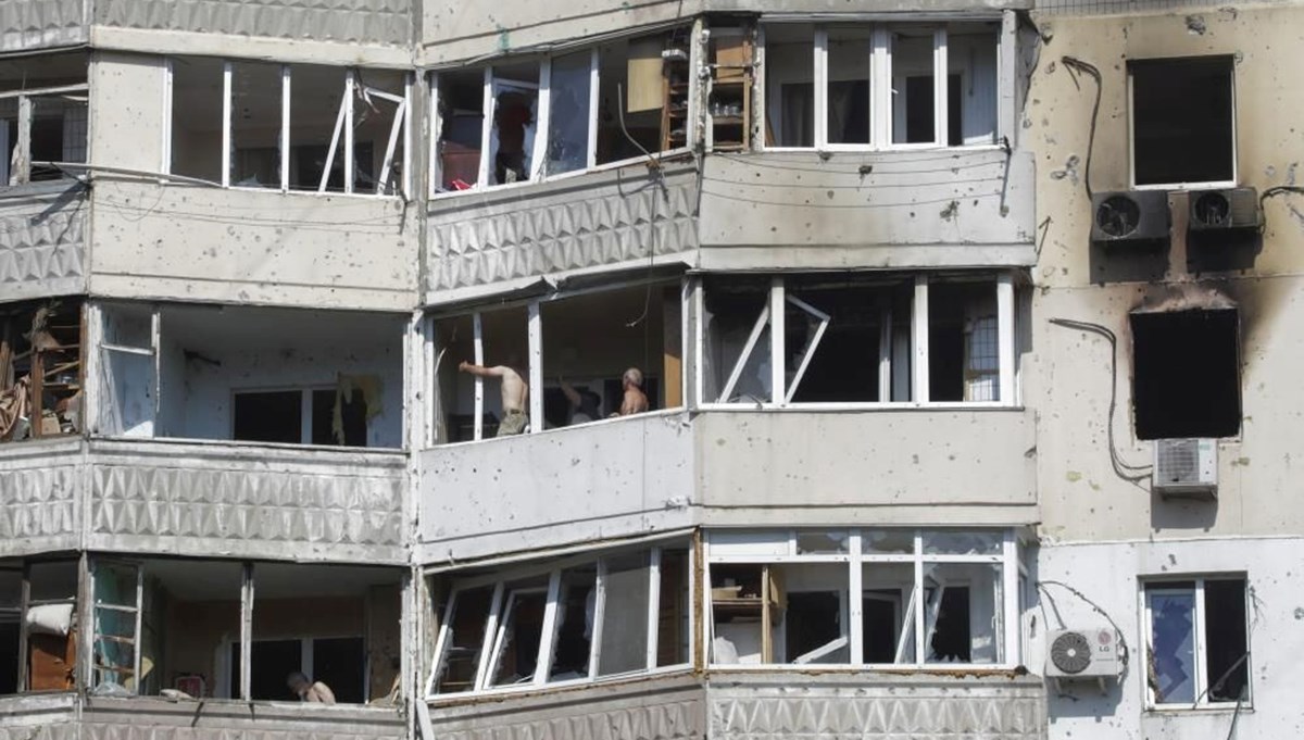 Rus ordusu Odessa'yı vurdu: 3 ölü, 27 yaralı Rus ordusu Odessa'yı vurdu: 3 ölü, 27 yaralı