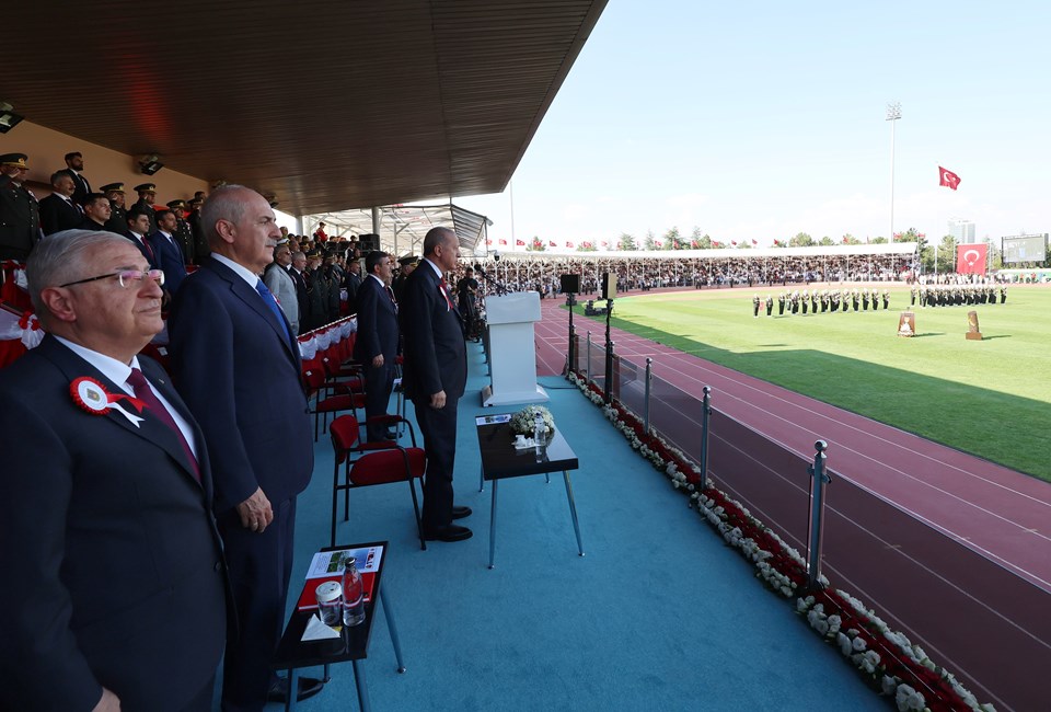 Cumhurbaşkanı Erdoğan: FETÖ'nün açtığı tahribatı telafi ettik - 2