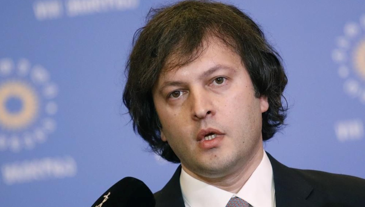 Gürcistan’ın yeni Başbakanı İrakli Kobakhidze ve kabinesine güvenoyu Gürcistan’ın yeni Başbakanı İrakli Kobakhidze ve kabinesine güvenoyu