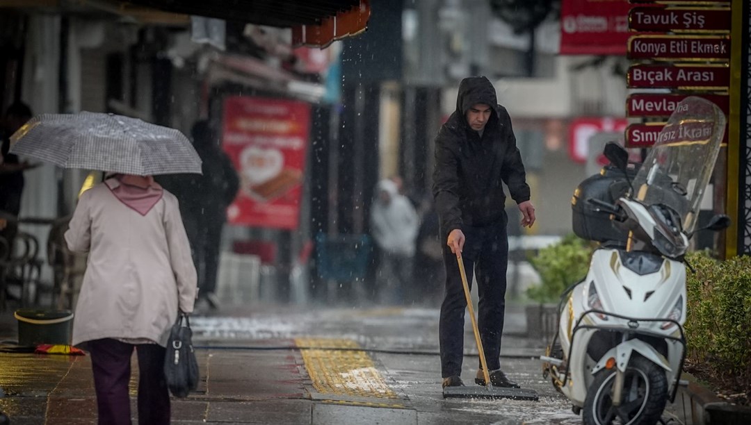 Ankara’da yağmur etkili oldu