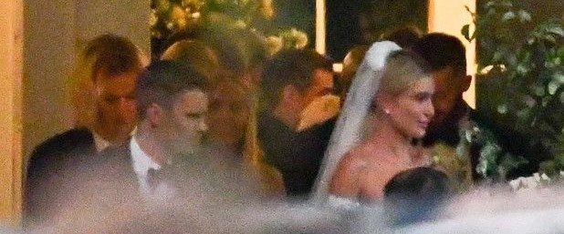 Selena Gomezin Yeni şarkısı Lose You To Love Me